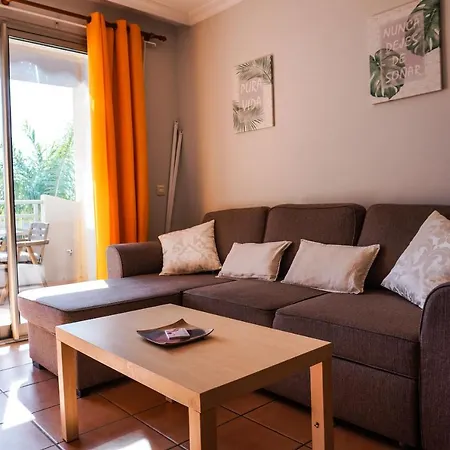 Medano Sunny Apartment, Pool, Parking & Granadilla De Abona