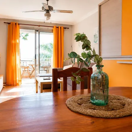 Daire Medano Sunny Apartment, Pool, Parking & *
